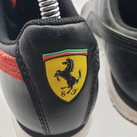 Puma Scuderia Ferrari x Roma 'Black Rosso Corsa' womens Size 8 306766-01 - Picture 6 of 7